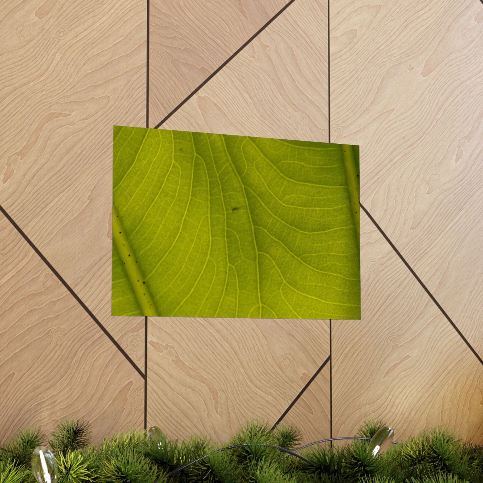 Botanical Leaf Close-Up Matte Poster — Green Nature Wall Art (Horizontal)